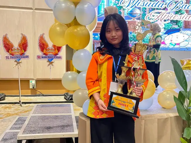 Taklukkan 500 Peserta, Siswi SMA Yos Sudarso Ini Sabet Juara 1 Sempoa SIP Se-Kepri